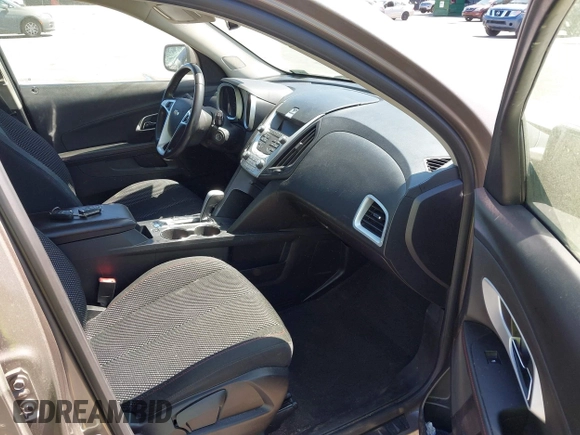 2010 Chevrolet Equinox LT w/1LT with VIN 2CNALDEW6A6385598, listed as a IAAI auction lot 41878090 with 53,176 mi miles. Bid and sale history available at carsss.com. Image 5.