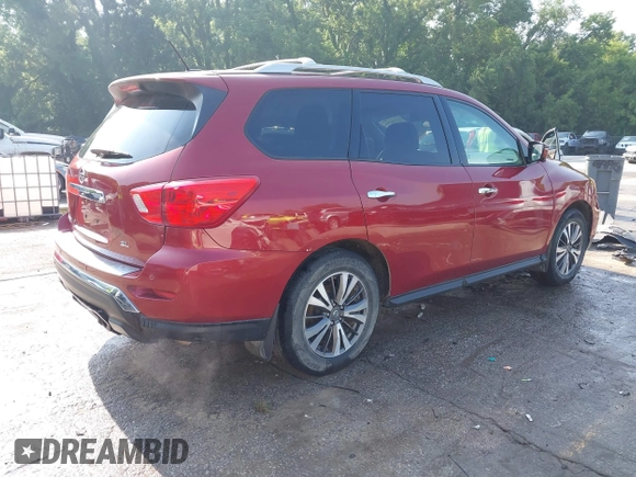 2017 Nissan Pathfinder Platinum z VIN 5N1DR2MNXHC645902, wystawiony jako IAAI lot #42396546 z przebiegiem 123 608 mil mil oraz . Historia ofert i sprzedaży dostępna na DreamBid. Obrazek 4.