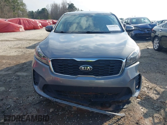 2020 Kia Sorento L with VIN 5XYPG4A36LG638763, listed as a IAAI auction lot 41690638 with 137,466 mi miles. Bid and sale history available at carsss.com. Image 13.