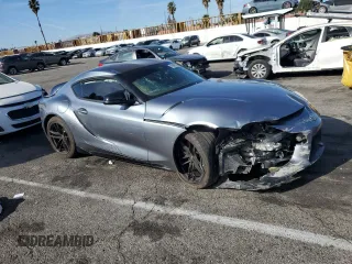 2021 Toyota GR Supra 3.0 with VIN WZ1DB0C00MW039702, listed as a Copart auction lot 89028515 with 42,426 mi miles and Salvage Title. Bid and sale history available at carsss.com. Image 4.
