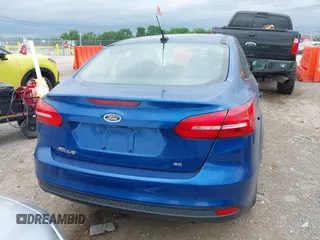 2018 Ford Focus SE z VIN 1FADP3F21JL212029, wystawiony jako IAAI lot #42258350 z przebiegiem 91 939 mil mil oraz . Historia ofert i sprzedaży dostępna na DreamBid. Obrazek 16.