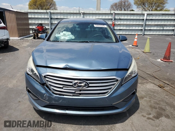 2017 Hyundai Sonata 2.4L with VIN 5NPE24AF6HH519501, listed as a Copart auction lot 53029545 with 90,226 mi miles and Salvage Title. Bid and sale history available at carsss.com. Image 5.