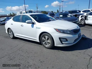 2014 Kia Optima Hybrid LX with VIN KNAGM4AD4E5071415, listed as a IAAI auction lot 41481232 with 183,004 mi miles. Bid and sale history available at carsss.com. Image 1.