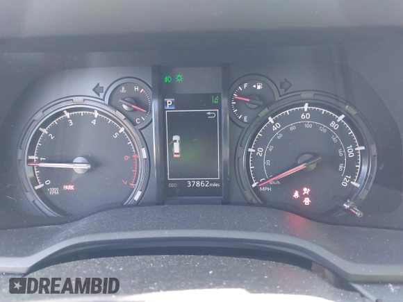 2020 Toyota 4Runner SR5 with VIN JTEBU5JR8L5777990, listed as a IAAI auction lot 41582185 with 37,862 mi miles and . Bid and sale history available at DreamBid. Image 7.