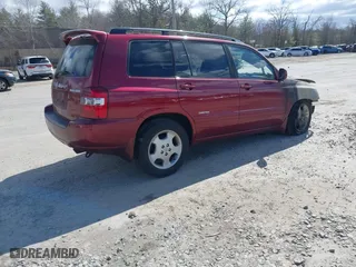 2007 Toyota Highlander w/3rd Row with VIN JTEEP21A170228132, listed as a IAAI auction lot 41900827 with 257,410 mi miles. Bid and sale history available at carsss.com. Image 4.