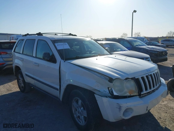 2007 Jeep Grand Cherokee Laredo with VIN 1J8GR48K37C525797, listed as a IAAI auction lot 41929118 with 244,092 mi miles. Bid and sale history available at carsss.com. Image 6.