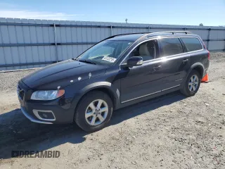 2013 Volvo XC70 3.2L with VIN YV4940BZ8D1153116, listed as a Copart auction lot 45122215 with 161,018 mi miles and Clean Title. Bid and sale history available at DreamBid. Image 1.