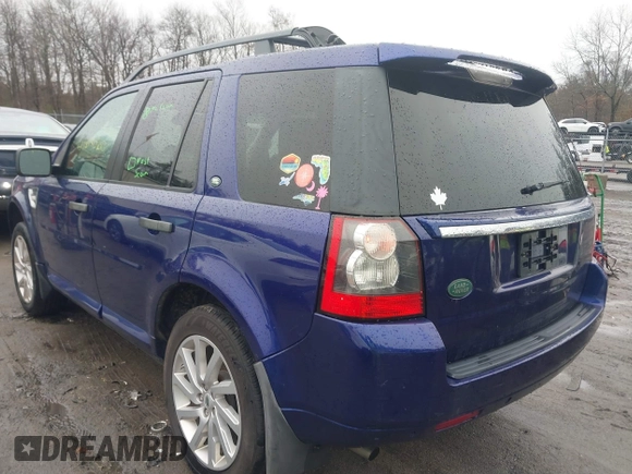 2011 Land Rover LR2 HSE z VIN SALFR2BN7BH222178, wystawiony jako IAAI lot #41814560 z przebiegiem 154 976 mil mil oraz . Historia ofert i sprzedaży dostępna na DreamBid. Obrazek 3.