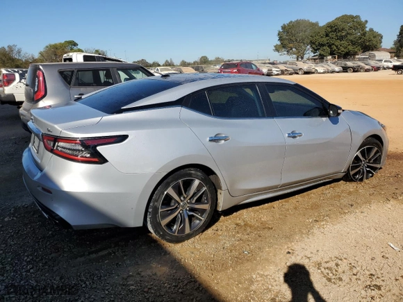 2020 Nissan Maxima SL with VIN 1N4AA6DV3LC369552, listed as a Copart auction lot 76808604 with 91,714 mi miles and Salvage Title. Bid and sale history available at carsss.com. Image 3.
