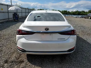 2022 Lexus ES 300h z VIN 58ADA1C11NU015278, wystawiony jako Copart lot #58109634 z przebiegiem 35 924 mil mil oraz Szkoda całkowita • Salvage title. Historia ofert i sprzedaży dostępna na DreamBid. Obrazek 6.