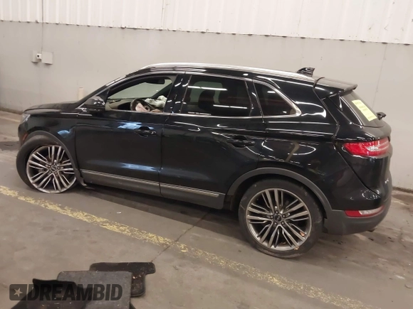 2016 Lincoln MKC Reserve with VIN 5LMTJ3DH7GUJ04704, listed as a IAAI auction lot 41217409 with 81,594 mi miles and . Bid and sale history available at DreamBid. Image 14.