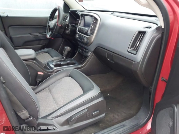 2016 Chevrolet Colorado 2WD Z71 with VIN 1GCGSDE39G1371407, listed as a IAAI auction lot 41796632 with 185,422 mi miles. Bid and sale history available at carsss.com. Image 5.