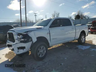 2022 Ram 2500 Big Horn with VIN 3C6UR5DL4NG405474, listed as a Copart auction lot 45743135 with 45,225 mi miles and Salvage Title. Bid and sale history available at carsss.com. Image 1.