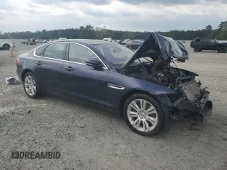 2017 Jaguar XF 35t Premium z VIN SAJBJ4BV8HCY39220, wystawiony jako Copart lot #52955365 z przebiegiem 47 469 mil mil oraz Szkoda całkowita • Salvage title. Historia ofert i sprzedaży dostępna na DreamBid. Obrazek 4.