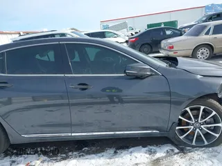 2016 Acura TLX V6 with VIN 19UUB2F31GA003973, listed as a IAAI auction lot 41560121 with 1 mi miles. Bid and sale history available at carsss.com. Image 13.
