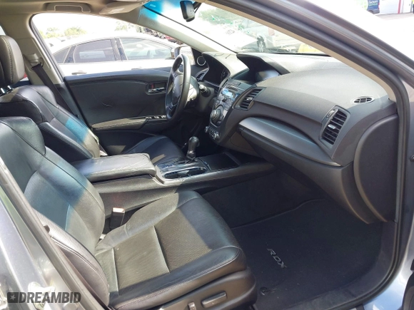 2013 Acura RDX Tech Pkg with VIN 5J8TB3H55DL007055, listed as a IAAI auction lot 42105415 with 251,582 mi miles. Bid and sale history available at carsss.com. Image 5.