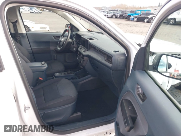 2022 Ford Maverick XL with VIN 3FTTW8E9XNRA95501, listed as a IAAI auction lot 41529290 with 33,664 mi miles and . Bid and sale history available at DreamBid. Image 5.