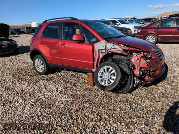2013 Suzuki SX4 Crossover with VIN JS2YB5A36D6100468, listed as a Copart auction lot 81133544 with 56,816 mi miles and Salvage Title. Bid and sale history available at carsss.com. Image 14.