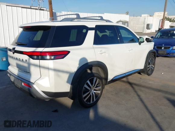 2024 Nissan Pathfinder Platinum with VIN 5N1DR3DHXRC207141, listed as a IAAI auction lot 41121674 with 23,110 mi miles. Bid and sale history available at carsss.com. Image 4.
