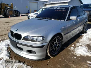 2005 BMW 3 Series 325xi with VIN WBAEU33445PF63965, listed as a Copart auction lot 77870223 with 0 mi miles and Salvage Title. Bid and sale history available at carsss.com. Image 1.