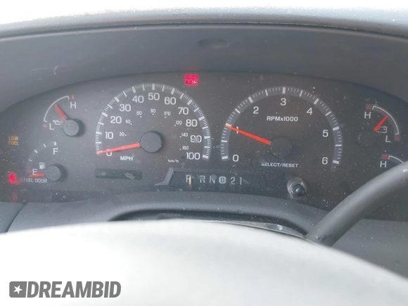 2000 Ford Expedition XLT with VIN 1FMRU166XYLB76413, listed as a IAAI auction lot 40357920 with 154,597 mi miles and . Bid and sale history available at DreamBid. Image 7.