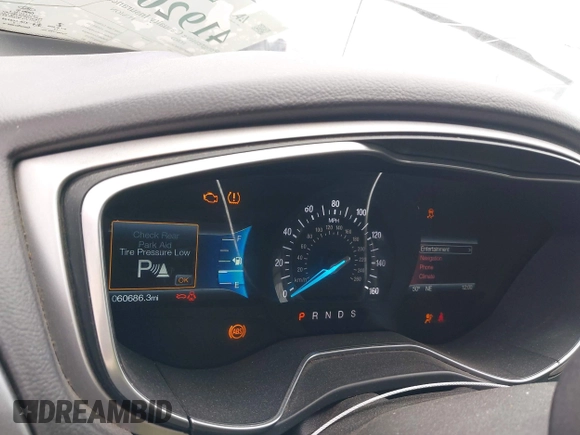 2016 Ford Fusion SE with VIN 3FA6P0HD0GR103013, listed as a IAAI auction lot 41920474 with 60,686 mi miles. Bid and sale history available at carsss.com. Image 15.