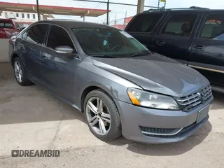 2015 Volkswagen Passat SE z VIN 1VWBV7A37FC072619, wystawiony jako IAAI lot #42389938 z przebiegiem 159 709 mil mil oraz . Historia ofert i sprzedaży dostępna na DreamBid. Obrazek 1.