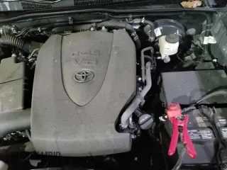 2022 Toyota Tacoma TRD Off Road with VIN 3TYCZ5AN2NT070103, listed as a Copart auction lot 81084885 with 40,895 mi miles and Salvage title. Bid and sale history available at DreamBid. Image 13.