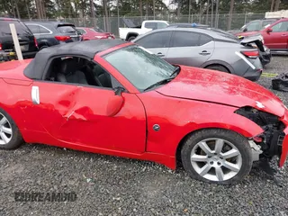 2004 Nissan 350Z Touring with VIN JN1AZ36AX4T011221, listed as a IAAI auction lot 41893947 with 89,112 mi miles. Bid and sale history available at carsss.com. Image 6.
