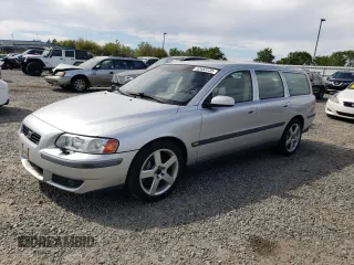2004 Volvo V70 с VIN YV1SJ52Y142408677, выставлен на аукционе Copart как лот 52483735 с пробегом 187 532 миль миль и Чистый • Clean title. История ставок и продаж доступна на DreamBid. Изображение 1.