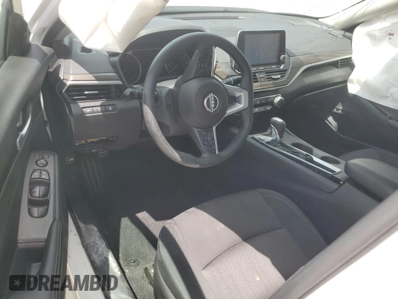2025 Nissan Altima SV with VIN 1N4BL4DV6SN318665, listed as a Copart auction lot 52883365 with 6,284 mi miles and Non Repairable. Bid and sale history available at DreamBid. Image 8.