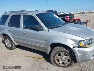 2006 Ford Escape Limited with VIN 1FMCU94156KB98012, listed as a IAAI auction lot 41805404 with 189,197 mi miles. Bid and sale history available at carsss.com. Image 6.