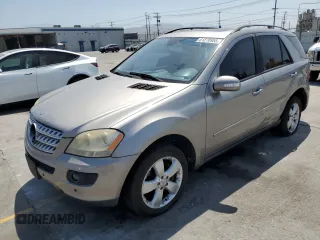 2006 Mercedes-Benz M 500 with VIN 4JGBB75E76A081917, listed as a Copart auction lot 61270955 with 148,616 mi miles and Salvage title. Bid and sale history available at DreamBid. Image 1.