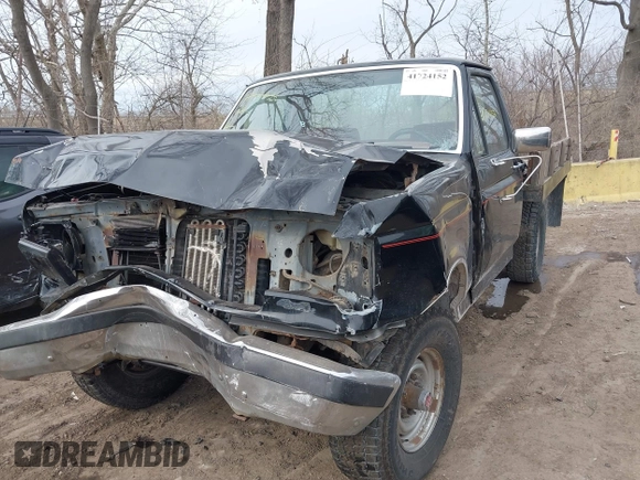 1990 Ford F-250 with VIN 1FTEF26N4LLB10443, listed as a IAAI auction lot 41724152 with 648,598 mi miles and . Bid and sale history available at DreamBid. Image 18.