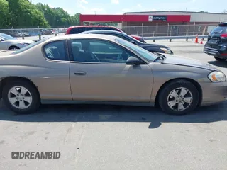 2006 Chevrolet Monte Carlo LT 3.5L z VIN 2G1WM15K969285822, wystawiony jako IAAI lot #42182300 z przebiegiem 237 749 mil mil oraz . Historia ofert i sprzedaży dostępna na DreamBid. Obrazek 14.
