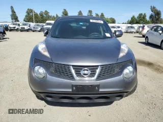 2014 Nissan Juke S with VIN JN8AF5MR6ET352065, listed as a Copart auction lot 57163235 with 187,488 mi miles and Clean title. Bid and sale history available at DreamBid. Image 5.
