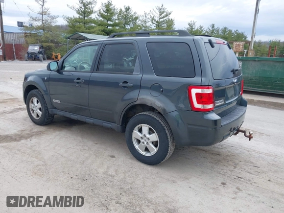 2008 Ford Escape XLT with VIN 1FMCU93138KE30644, listed as a IAAI auction lot 41881704 with 120,402 mi miles. Bid and sale history available at carsss.com. Image 3.