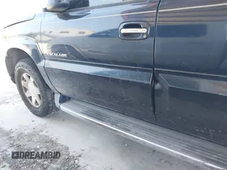 2004 Cadillac Escalade с VIN 1GYEK63N74R174198, выставлен на аукционе IAAI как лот 42072784 с пробегом 203 492 миль миль и . История ставок и продаж доступна на DreamBid. Изображение 6.