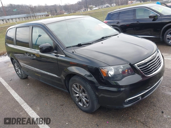 2015 Chrysler Town & Country S with VIN 2C4RC1HG6FR674254, listed as a IAAI auction lot 41199889 with 132,598 mi miles and . Bid and sale history available at DreamBid. Image 1.