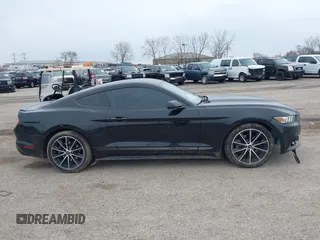 2015 Ford Mustang EcoBoost z VIN 1FA6P8TH5F5342079, wystawiony jako IAAI lot #41902469 z przebiegiem 145 395 mil mil oraz . Historia ofert i sprzedaży dostępna na DreamBid. Obrazek 14.