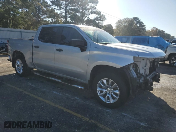2020 Chevrolet Silverado 1500 Custom with VIN 1GCPWBEF8LZ374877, listed as a Copart auction lot 84509944 with 109,835 mi miles and Salvage Title. Bid and sale history available at carsss.com. Image 4.