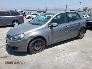 2013 Volkswagen Golf w/Conv & Sunroof с VIN WVWDB7AJ0DW138653, выставлен на аукционе Copart как лот 60547155 с пробегом 91 361 миль миль и Списание • Salvage title. История ставок и продаж доступна на DreamBid. Изображение 1.