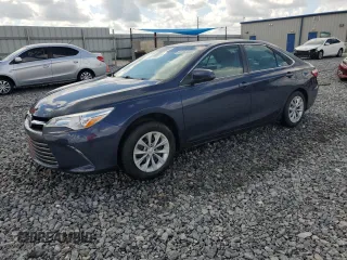 2017 Toyota Camry XLE z VIN 4T1BF1FK2HU624369, wystawiony jako Copart lot #60154445 z przebiegiem 29 578 mil mil oraz Szkoda całkowita • Salvage title. Historia ofert i sprzedaży dostępna na DreamBid. Obrazek 1.