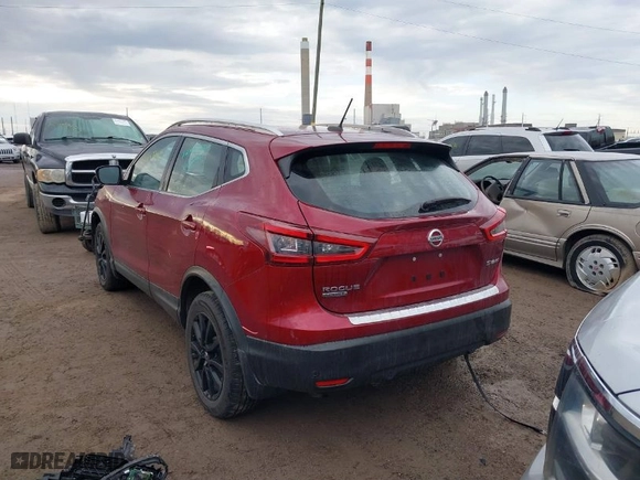 2020 Nissan Rogue Sport S with VIN JN1BJ1CW5LW375334, listed as a IAAI auction lot 41668566 with 67,000 mi miles. Bid and sale history available at carsss.com. Image 3.