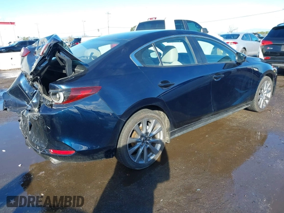 2024 Mazda 3 S Preferred with VIN 3MZBPACM0RM418235, listed as a IAAI auction lot 41492336 with 4,720 mi miles and . Bid and sale history available at carsss.com. Image 4.