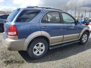 2005 Kia Sorento LX with VIN KNDJC733855450130, listed as a Copart auction lot 48967665 with 57,831 mi miles and Clean Title. Bid and sale history available at DreamBid. Image 3.