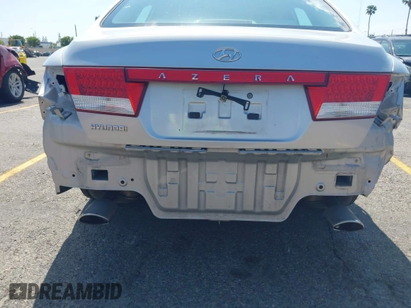2006 Hyundai Azera SE with VIN KMHFC46F76A073367, listed as a IAAI auction lot 42174768 with 49,314 mi miles and . Bid and sale history available at DreamBid. Image 6.