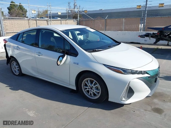 2020 Toyota Prius Prime LE with VIN JTDKARFP1L3124814, listed as a IAAI auction lot 41856134 with NaN miles. Bid and sale history available at carsss.com. Image 1.