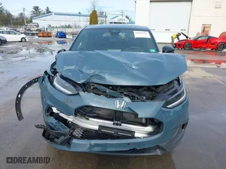 2023 Honda HR-V Sport with VIN 3CZRZ2H5XPM703566, listed as a IAAI auction lot 38586765 with 17,591 mi miles. Bid and sale history available at carsss.com. Image 13.