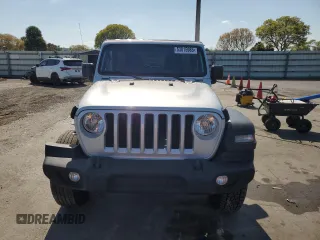 2023 Jeep Wrangler Willys with VIN 1C4HJXDNXPW702199, listed as a Copart auction lot 53815985 with 24,943 mi miles and Clean Title. Bid and sale history available at DreamBid. Image 5.